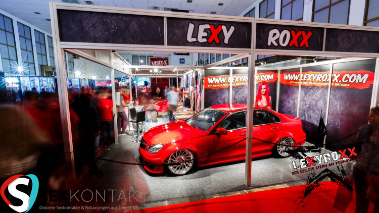 Lexy Roxx veranstaltet den Red Roxx Day 2.0 auf der Venus 2015 in Berlin