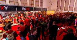 Lexy Roxx veranstaltet den Red Roxx Day 2.0 auf der Venus 2015 in Berlin