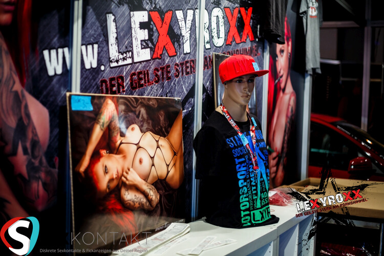 Lexy Roxx veranstaltet den Red Roxx Day 2.0 auf der Venus 2015 in Berlin