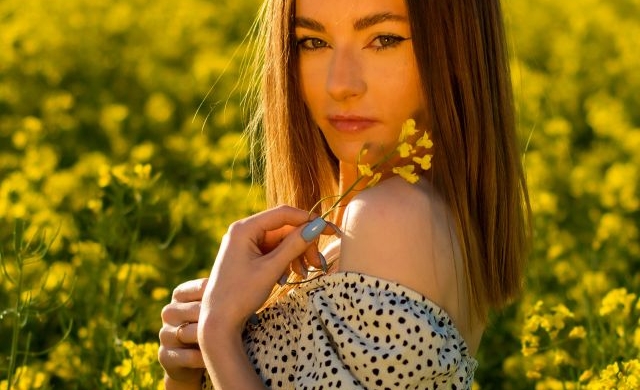 AlexisCheerful