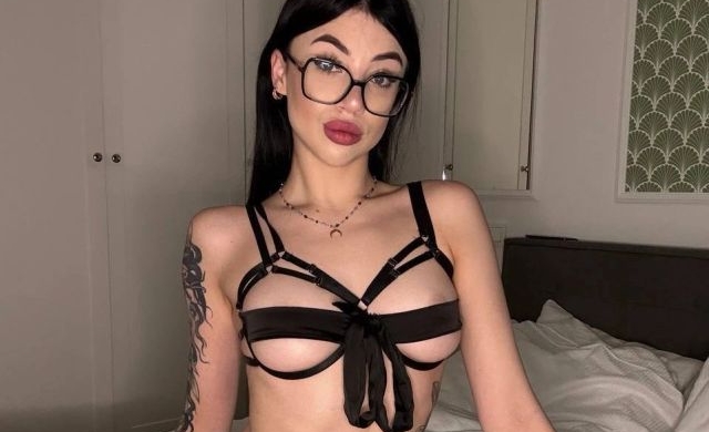 AnnaBlack6969