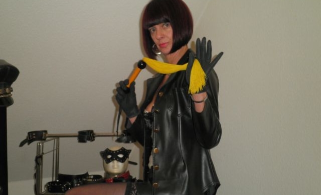 Domina-Chantal