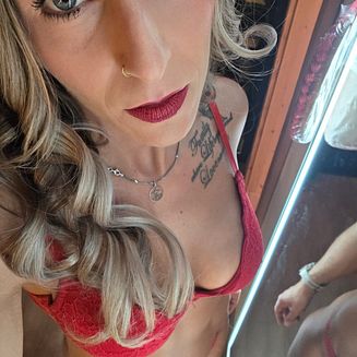 Hot_Vamp89
