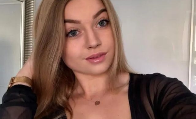 kissErica