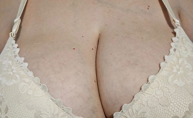 LuxeValeria