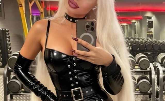 Roxxxy